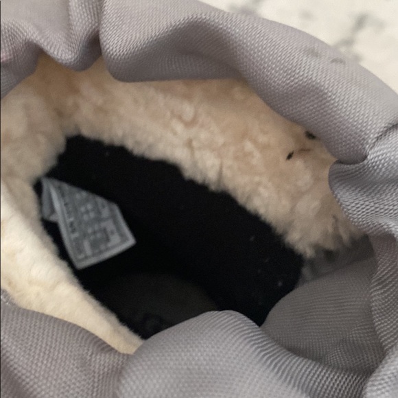 UGG Waterproof Boots - Picture 3 of 6